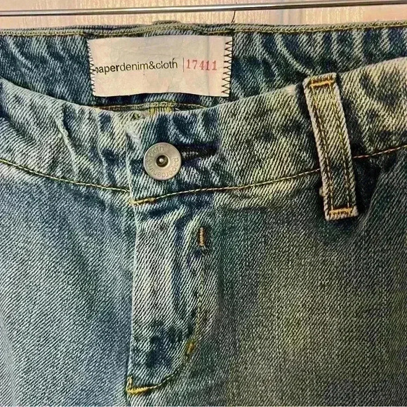 Paper, Denim & Cloth Low Rise Flare Jeans. Size 28. Light Wash. - Picture 2 of 5